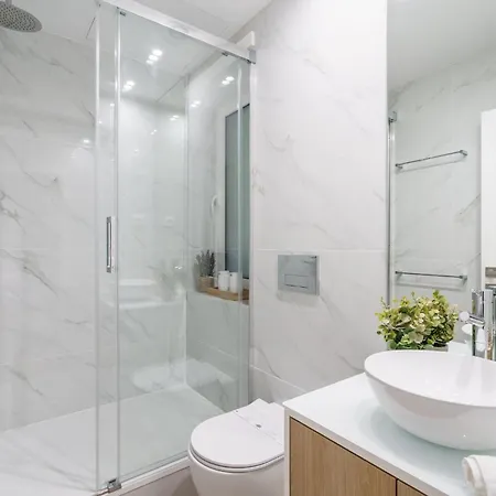 Liberty By Minho's Guest